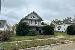 Pre-foreclosure in  N 12TH ST Rochelle, IL 61068