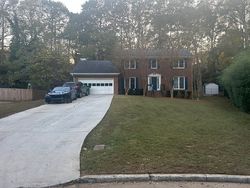 Pre-foreclosure in  ROBIE RD SW Lilburn, GA 30047