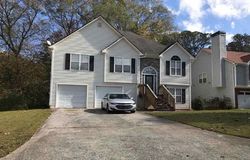 Pre-foreclosure in  GARRETT KNLS Powder Springs, GA 30127