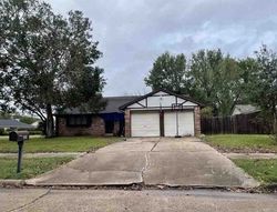Pre-foreclosure in  POINT CLEAR DR Friendswood, TX 77546