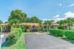 Pre-foreclosure in  LA PALMA LN Delray Beach, FL 33484