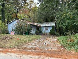Pre-foreclosure in  NORMAN RD Stone Mountain, GA 30083