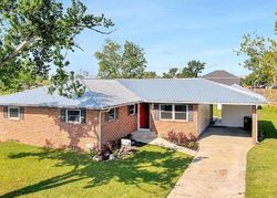 Pre-foreclosure in  CAROLINA AVE Lynn Haven, FL 32444