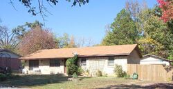  Meadowbrook Dr, Mena AR
