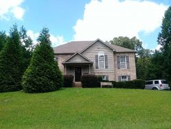 Pre-foreclosure in  PARKWOOD WAY Odenville, AL 35120