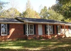 Pre-foreclosure in  COUNTY ROAD 89 Clanton, AL 35046