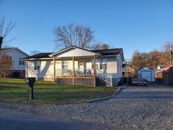  22nd St, Oak Hill WV