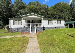 Pre-foreclosure in  TRIPLETT RD Branchland, WV 25506