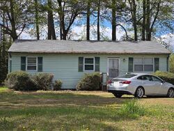  Melissa Dr, Smithfield VA