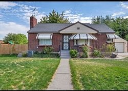 Pre-foreclosure in  S 4420 W Salt Lake City, UT 84118