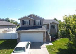 Pre-foreclosure in  RED OAK DR Logan, UT 84341