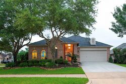 Pre-foreclosure in  RIPPLING WATER DR Sugar Land, TX 77479