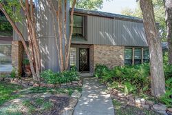 Pre-foreclosure in  PLUM VALLEY PL Fort Worth, TX 76116