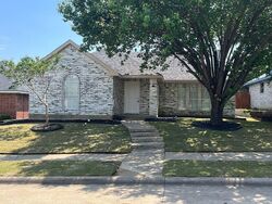 Pre-foreclosure in  KIM LN Mesquite, TX 75149