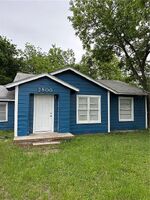 Pre-foreclosure in  SPEIGHT AVE Waco, TX 76711