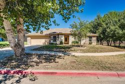 Pre-foreclosure in  DRIFTWOOD DR Lancaster, TX 75146