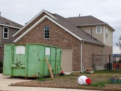 Pre-foreclosure in  PRAIRIE RYE DR Leander, TX 78645