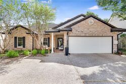 Pre-foreclosure in  LEGENDS LN Austin, TX 78747