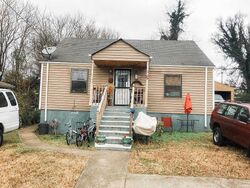 Pre-foreclosure in  EASTMORELAND ST Nashville, TN 37207