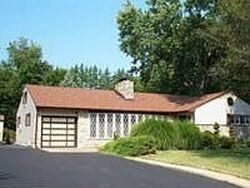 Pre-foreclosure in  E WILLOW GROVE AVE Glenside, PA 19038