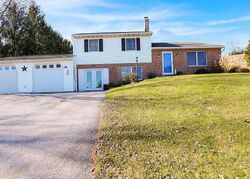 Pre-foreclosure in  N SADSBURY CT Gap, PA 17527