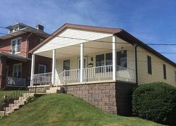 Pre-foreclosure in  RIDGEWAY ST Reading, PA 19605