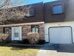 Pre-foreclosure in  MENTOR AVE  Painesville, OH 44077