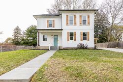  N Walnut St, Galena OH