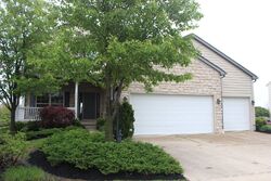 Pre-foreclosure in  PRESTON TRAILS DR Pickerington, OH 43147