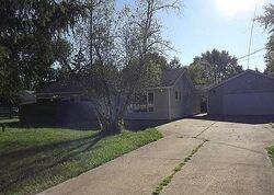 Pre-foreclosure in  BRIAR DR Streetsboro, OH 44241