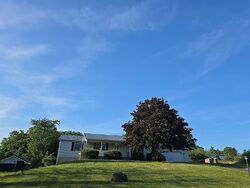  Mountcrest Dr, Bellefontaine OH