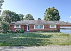 Pre-foreclosure in  VERNELL DR Dayton, OH 45449