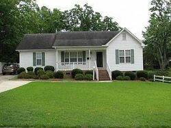Pre-foreclosure in  S FAYETTEVILLE ST Clayton, NC 27520