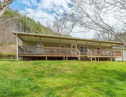  Oakland Dr, Burnsville NC