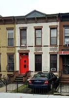 Pre-foreclosure in  SAINT MARKS AVE Brooklyn, NY 11233