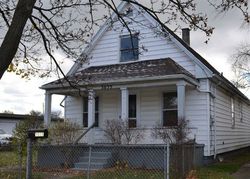 Pre-foreclosure in  NIAGARA ST Niagara Falls, NY 14303