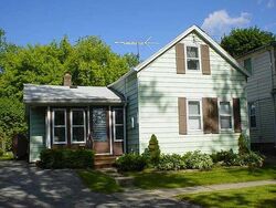 Pre-foreclosure in  JOHN ST Lockport, NY 14094