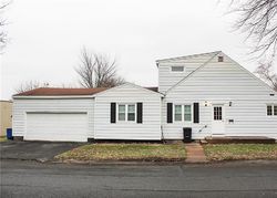 Pre-foreclosure in  WILMORE PL Syracuse, NY 13208