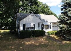 Pre-foreclosure in  WINDSOR DR New Windsor, NY 12553