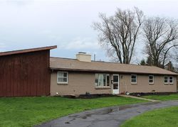 Pre-foreclosure in  BERKLEY RD Buffalo, NY 14221