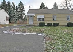 Pre-foreclosure in  HOWARD RD Rochester, NY 14606