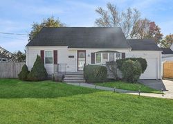 Pre-foreclosure in  18TH ST West Babylon, NY 11704