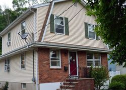 Pre-foreclosure in  RHINESMITH AVE Wanaque, NJ 07465