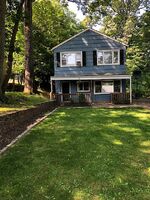 Pre-foreclosure in  MANITO AVE Oakland, NJ 07436