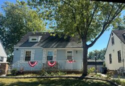 Pre-foreclosure in  MCAULIFFE DR North Brunswick, NJ 08902