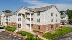 Pre-foreclosure Listing in ARROW TREE DR APT A SAINT LOUIS, MO 63128