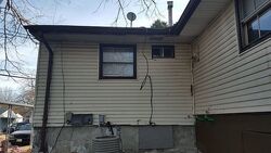 Pre-foreclosure in  CRAWFORD RD Saint Louis, MO 63137