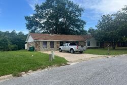Pre-foreclosure in  MORETON PL Ocean Springs, MS 39564