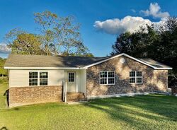Pre-foreclosure in  LAKESIDE DR Carriere, MS 39426