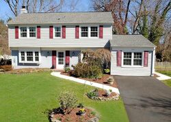 Pre-foreclosure in  HARWOOD LN Bowie, MD 20716